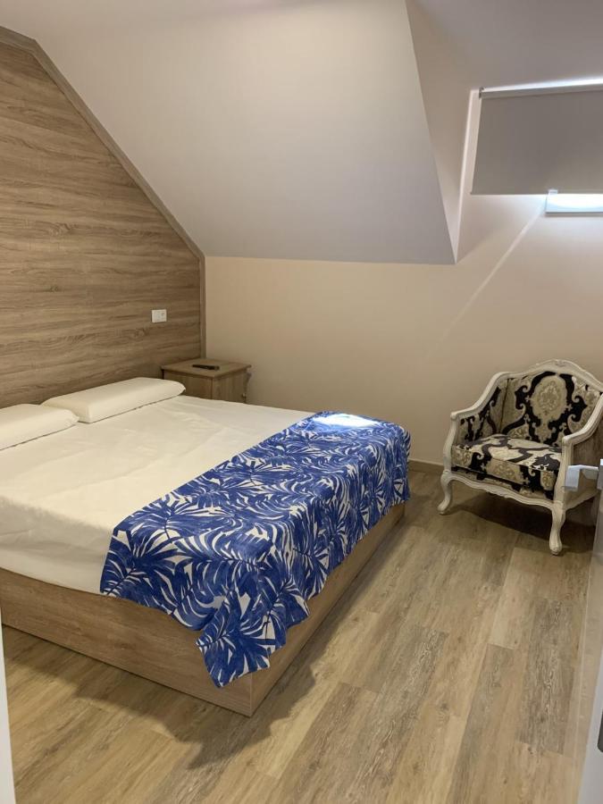 Hotel Apartamentos Seven Rooms Punta Umbría Екстериор снимка
