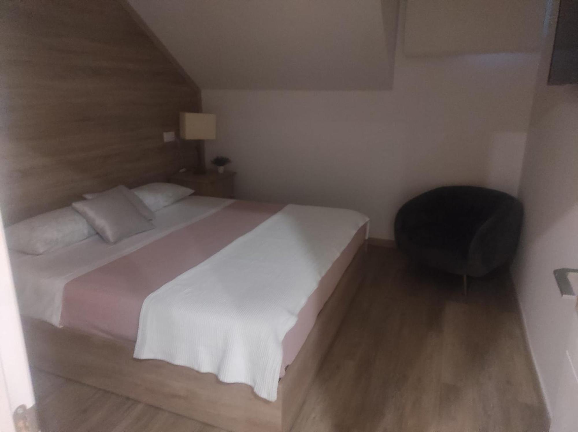 Hotel Apartamentos Seven Rooms Punta Umbría Екстериор снимка